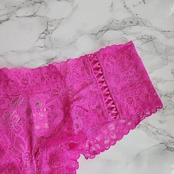 2 Victoria's Secret Very Sexy Lace Cheeky Panty M - Picture 4 of 12